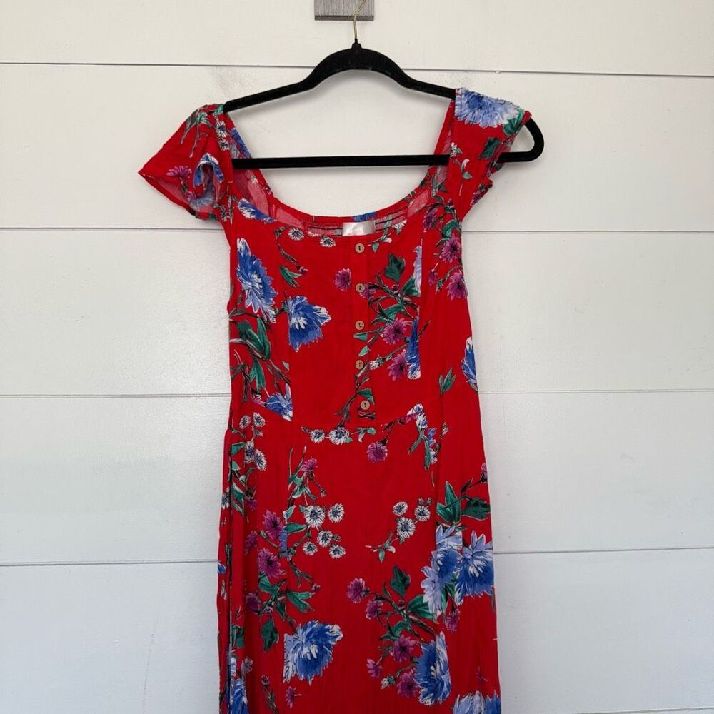 Band of Gypsies Women’s Medium Red Floral Split Maxi Dress